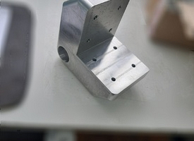 Aluminium part Side view